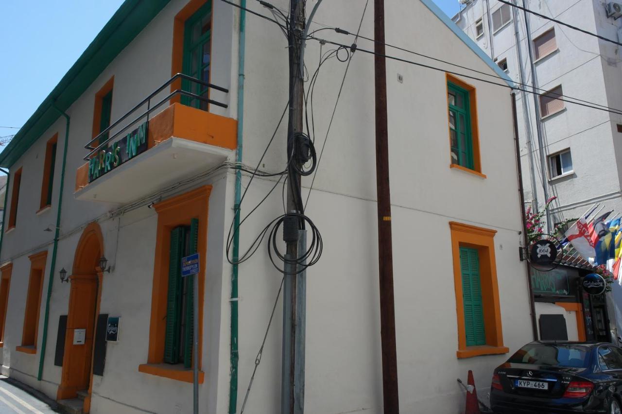 Harrys Inn Guesthouse ลาร์นาคา ภายนอก รูปภาพ